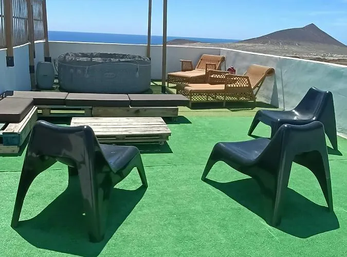 La Casita De Aitor; Campo Y Playa En 엘메다노